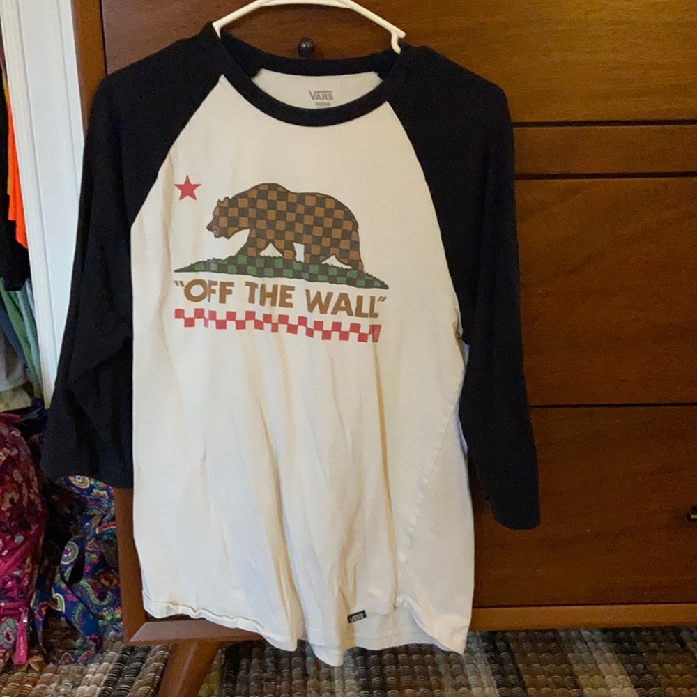 medium vans off the wall quarter sleeve graphic tee